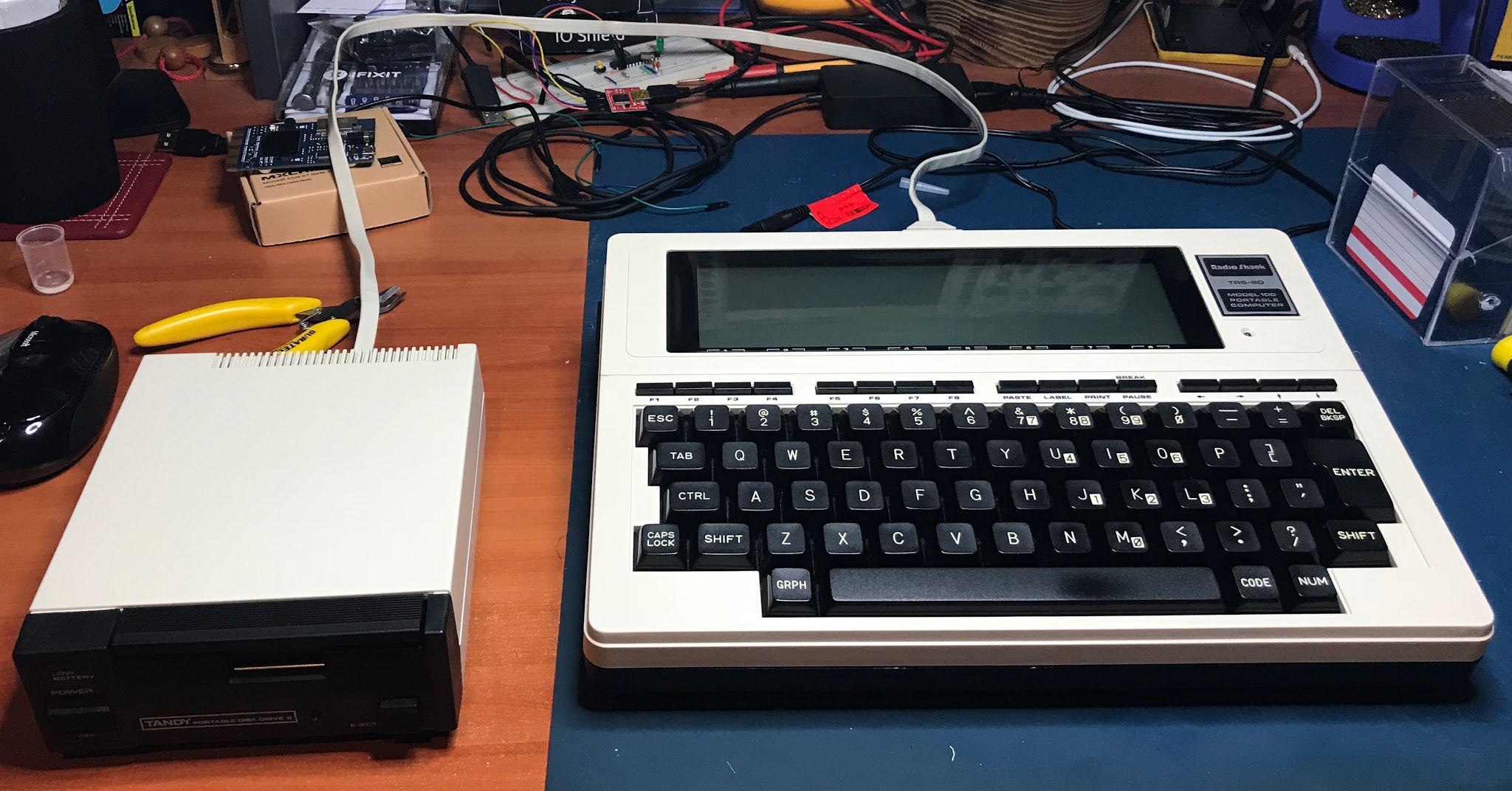 Tandy Portable Disk Drive 2 11